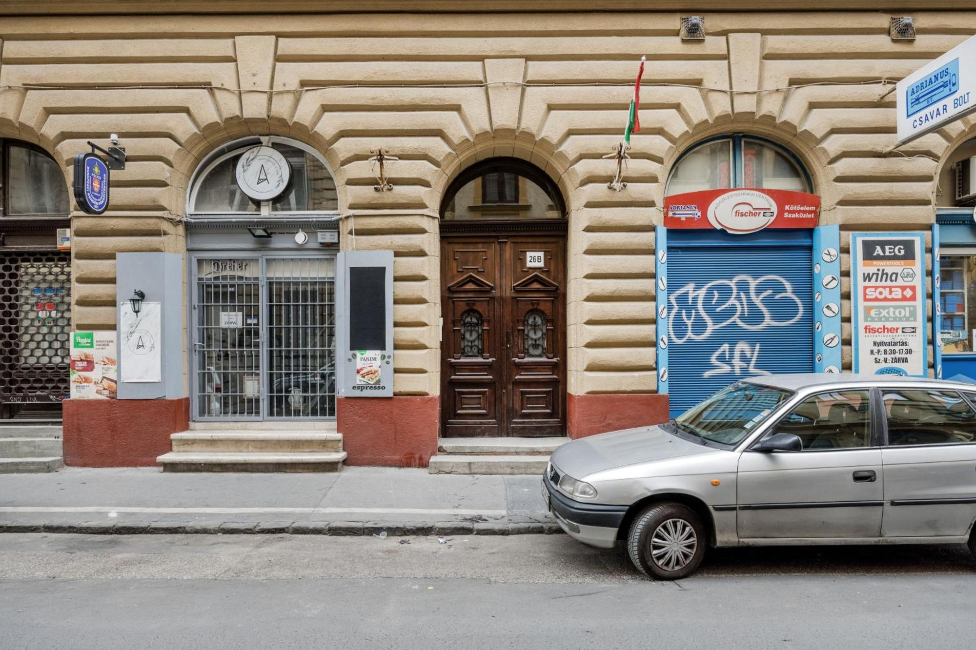D26 Luxury Suites Budapest Eksteriør billede